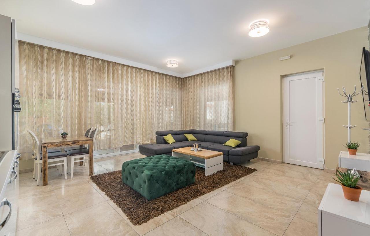 Villa Ancora Savudrija Exteriér fotografie